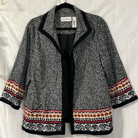 Alfred Dunner Port Antonio
Lightweight Jacket - Picture 1 of 10